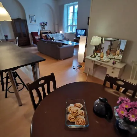 Largeresidence 5-Bed 11 Persons Apartment In Kotka *