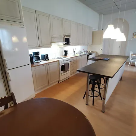 Immaculate 5-bed In Apartment Kotka