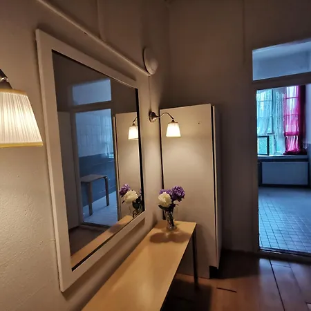 Immaculate 5-bed In Kotka