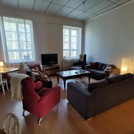 Immaculate 5-bed In * Kotka