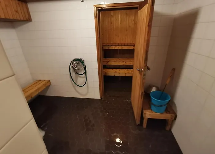 Largeresidence 5-Bed 11 Persons Apartment In Kotka